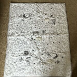 Pottery Barn Kids Skye Baby Quilt